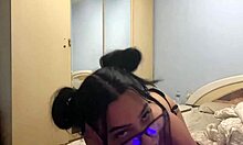 Adolescenta spaniolă cu fundul mare se bucură de spectacol pe webcam