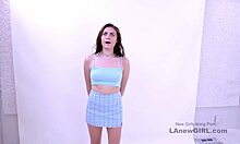 Sød pige nyder hård sex under audition