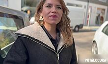 Перуанская зрелая женщина с карими глазами Габикс делает минет и получает сперму на лицо