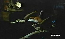 ¡Escena sensual de Kathleen Bellers en 1981 con películas azules!
