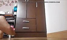 Vidéo maison de la petite amie péruvienne qui twerke et joue avec son cul