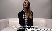 Video fatto in casa di una modella sottomessa che urla di piacere durante il sesso